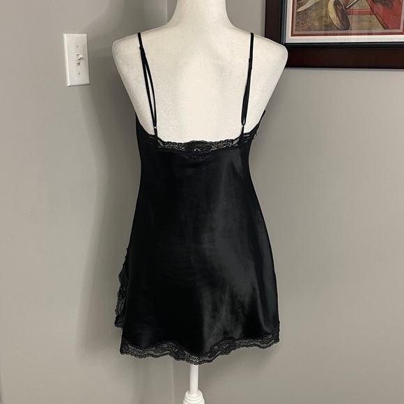 Victoria's Secret womens black polyester chemise slip negligee size Medium Y2K - Picture 3 of 4
